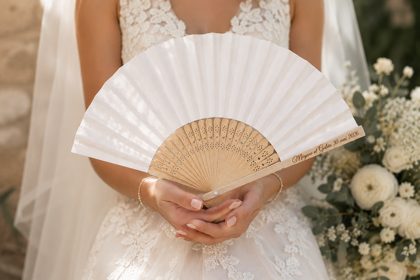 Éventail Mariage Personnalisé Gravé - Bambou & Tissus blanc - Cadeau Invité